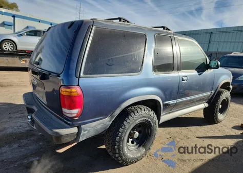 2000 Ford Explorer Sport from USA, damaged, VIN 1FMYU60EXYUA33044